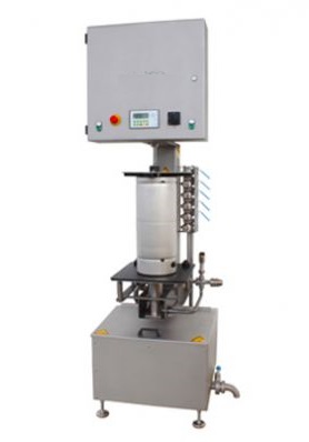 Semi-automatic keg cleaning and sanitizing machine